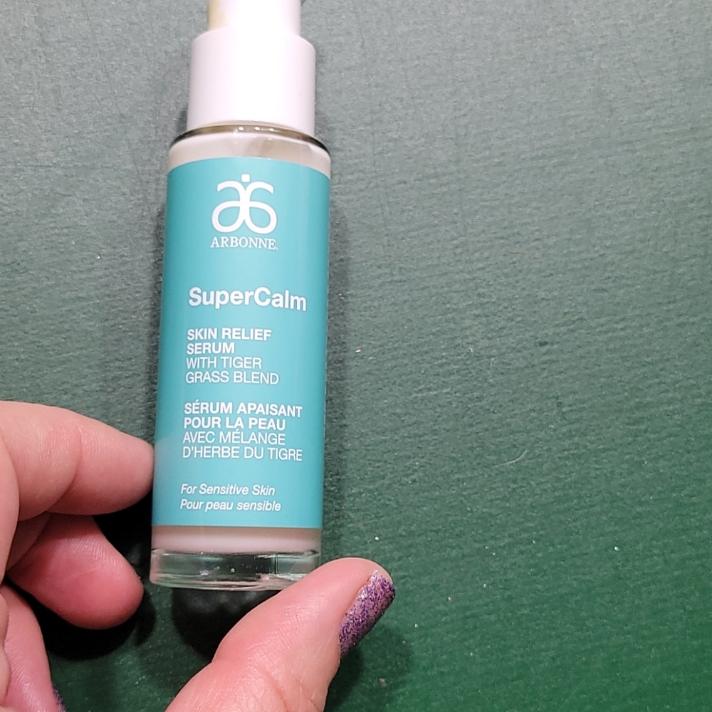 Arbonne Super calm skin relief serim